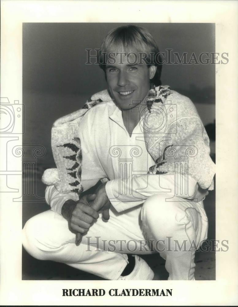 1988 Press Photo Richard Clayderman Classical Instrumental Pianist - cvp02464 - Historic Images