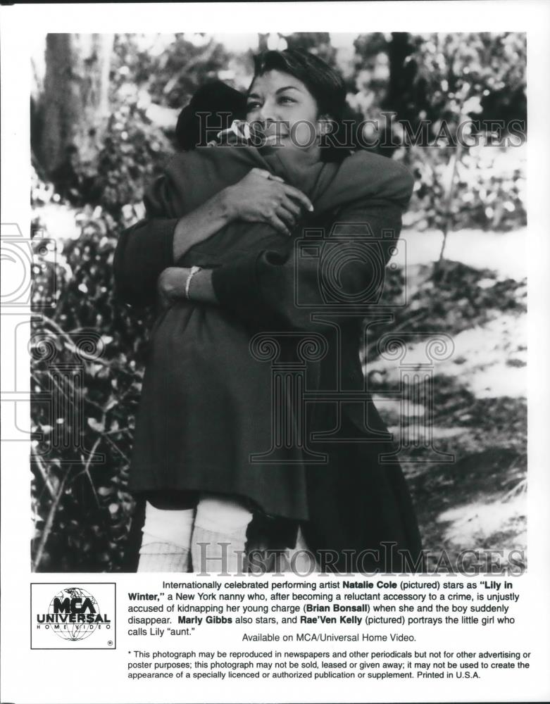 Press Photo Natalie Cole in Lily in Winter - cvp07145 - Historic Images