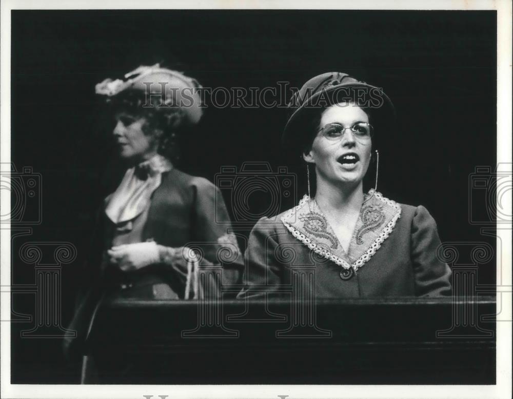 1978 Press Photo Sara Woods and Bairbre Dowling in What Every Woman Knows - Historic Images