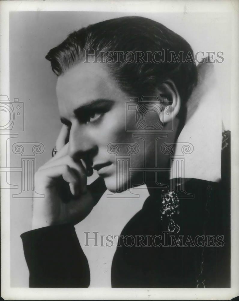 1984 Press Photo Sir John Gielgud in The Barretts of Wimpole Street 1957 - Historic Images