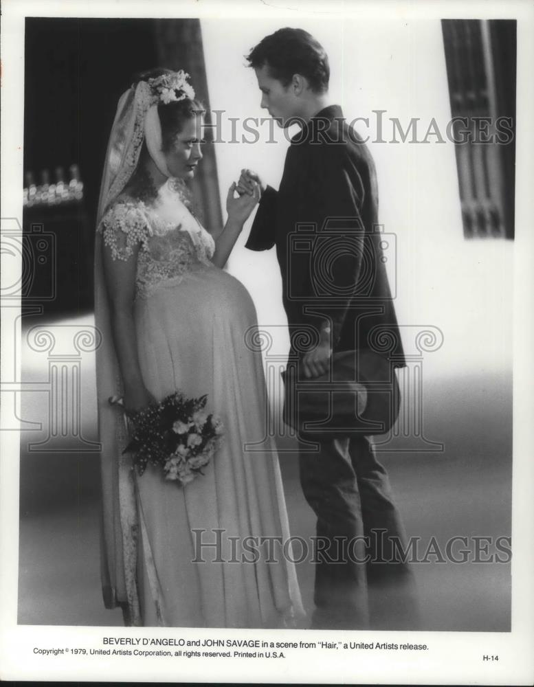 1979 Press Photo Beverly D&#39;Angelo and John Savage star in Hair - cvp10985 - Historic Images