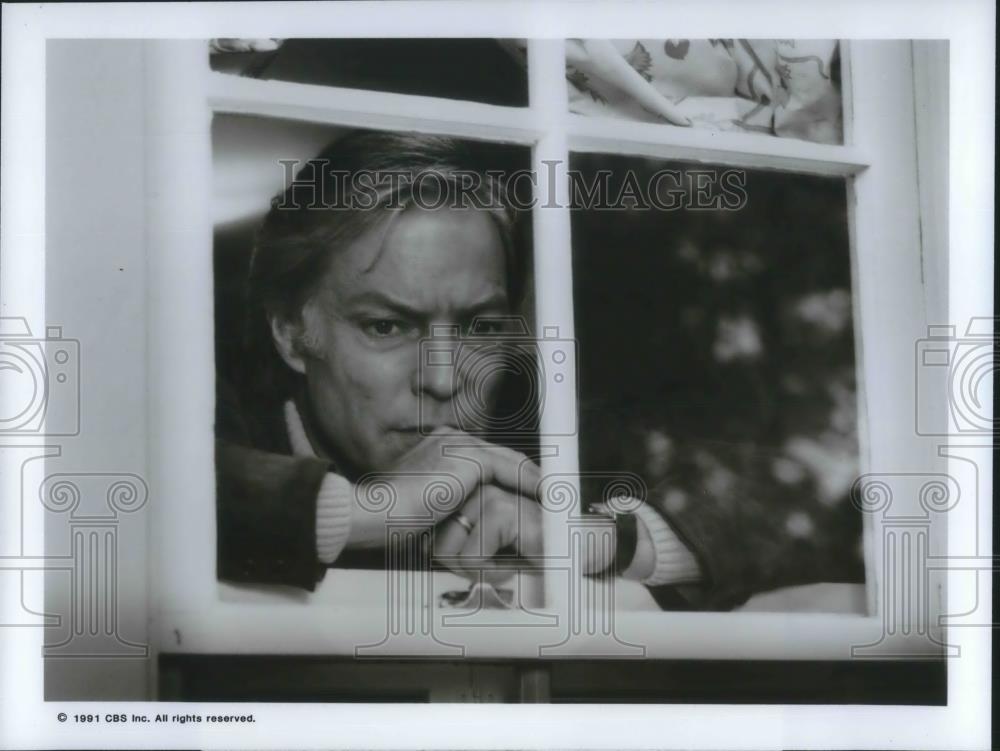 1991 Press Photo Richard Chamberlain stars in Aftermath: A Test of Love - Historic Images