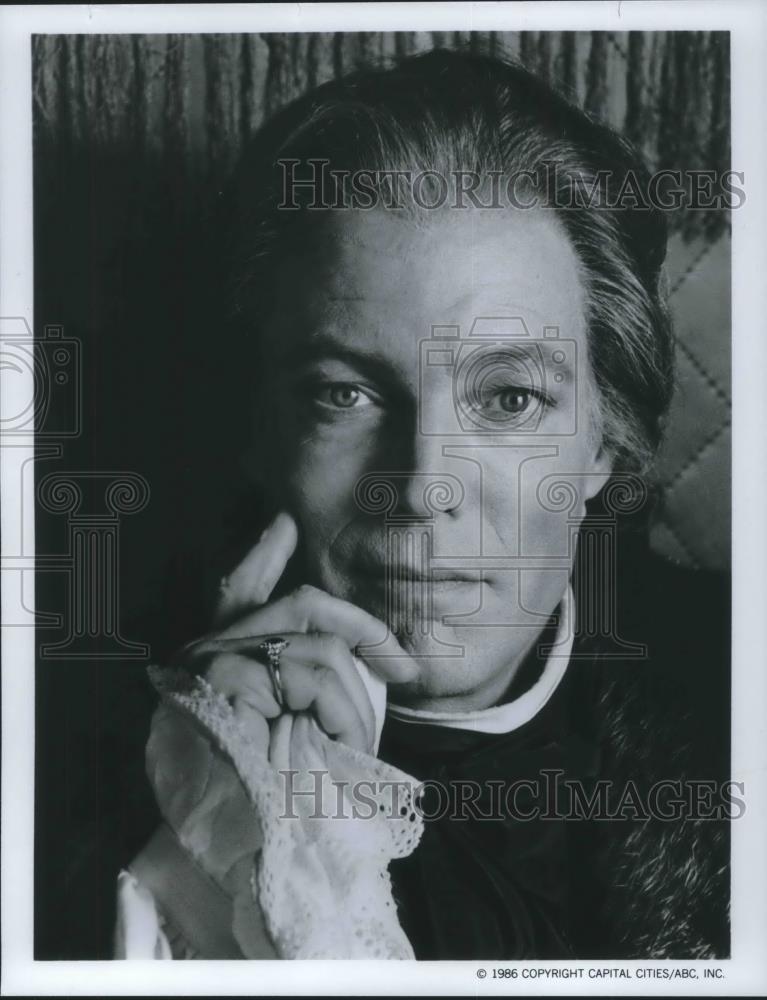 1986 Press Photo Richard Chamberlain stars as Casanova - cvp09771 - Historic Images