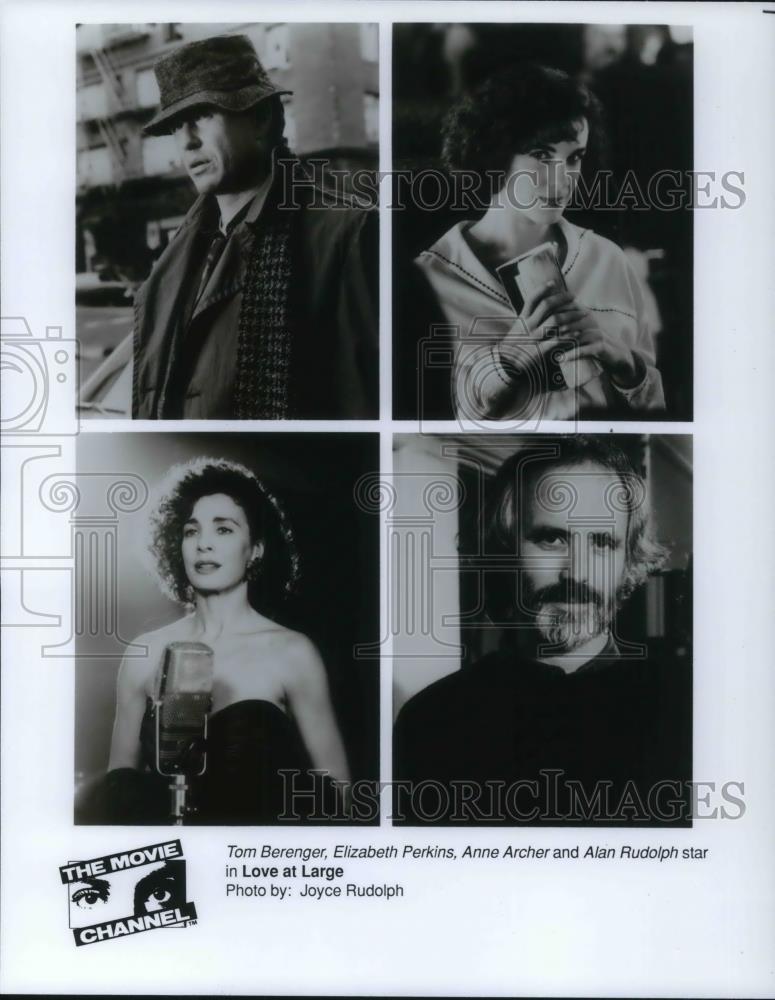 Press Photo Love at Large - cvp18646 - Historic Images