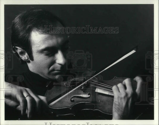 1980 Press Photo Ronald Gorevic - cvp17905 - Historic Images