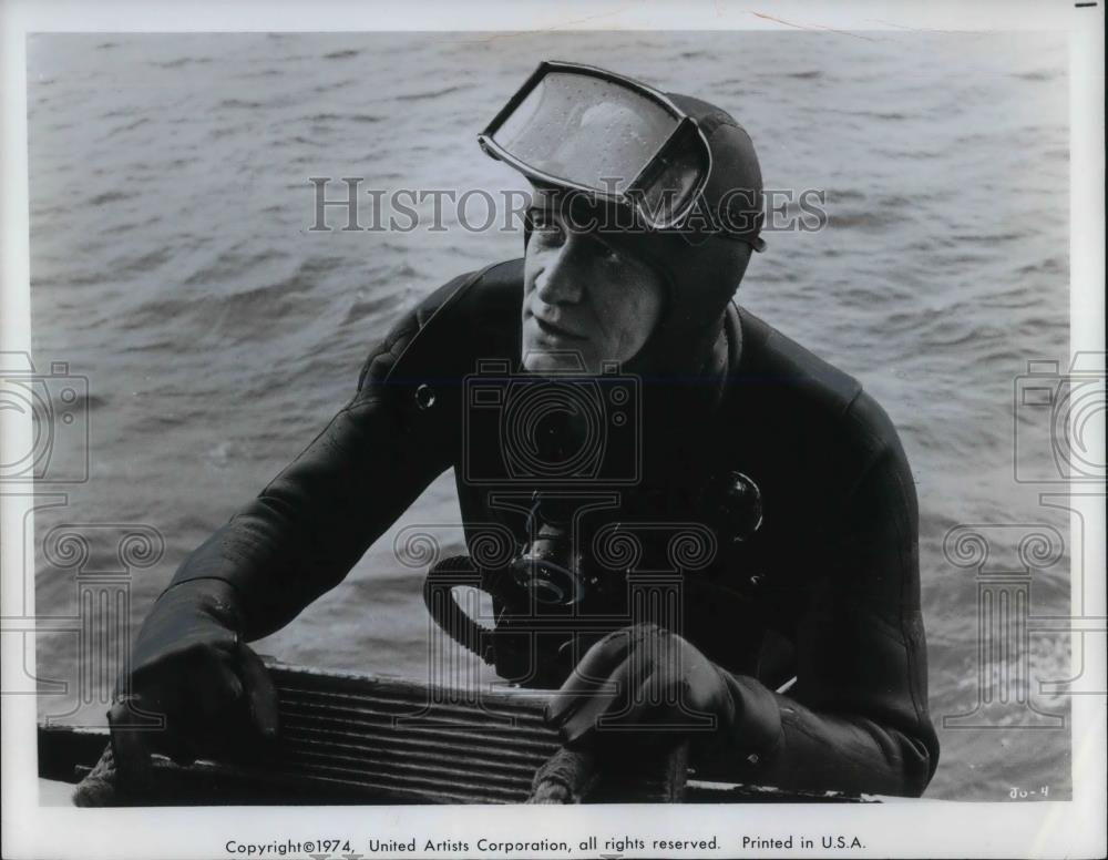 1974 Press Photo Richard Harris in Juggernaut - cvp16325 - Historic Images