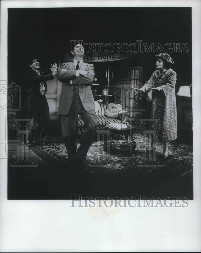 Press Photo Martin Sheen Jack Albertson Irene Dailey in The Subject was Roses - Historic Images