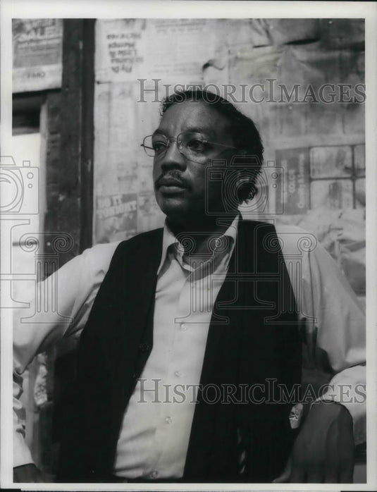 1976 Press Photo Paul Winfield With All The Deliberate Speed - cvp18893 - Historic Images