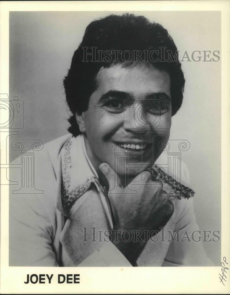 1985 Press Photo Joey Dee Pop Music Singer - cvp04358 - Historic Images