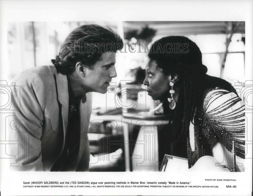 1994 Press Photo Whoopi Goldberg & Ted Danson in Made in America - cvp09510 - Historic Images