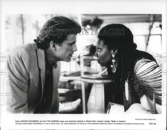 1994 Press Photo Whoopi Goldberg & Ted Danson in Made in America - cvp09510 - Historic Images