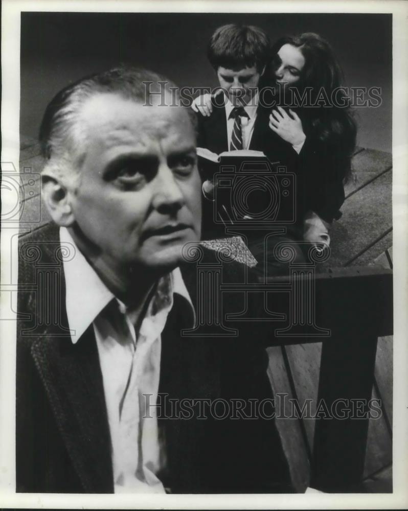 1969 Press Photo Art Carney, Enmon Morrissey in Lovers - cvp07121 - Historic Images