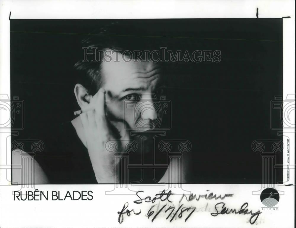 1987 Press Photo Ruben Blades Salsa Latin Singer Songwriter Musician Actor - Historic Images