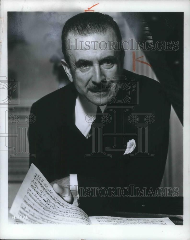 19763 Press Photo Claudio Arrau Classical Pianist from Santiago Chile - Historic Images