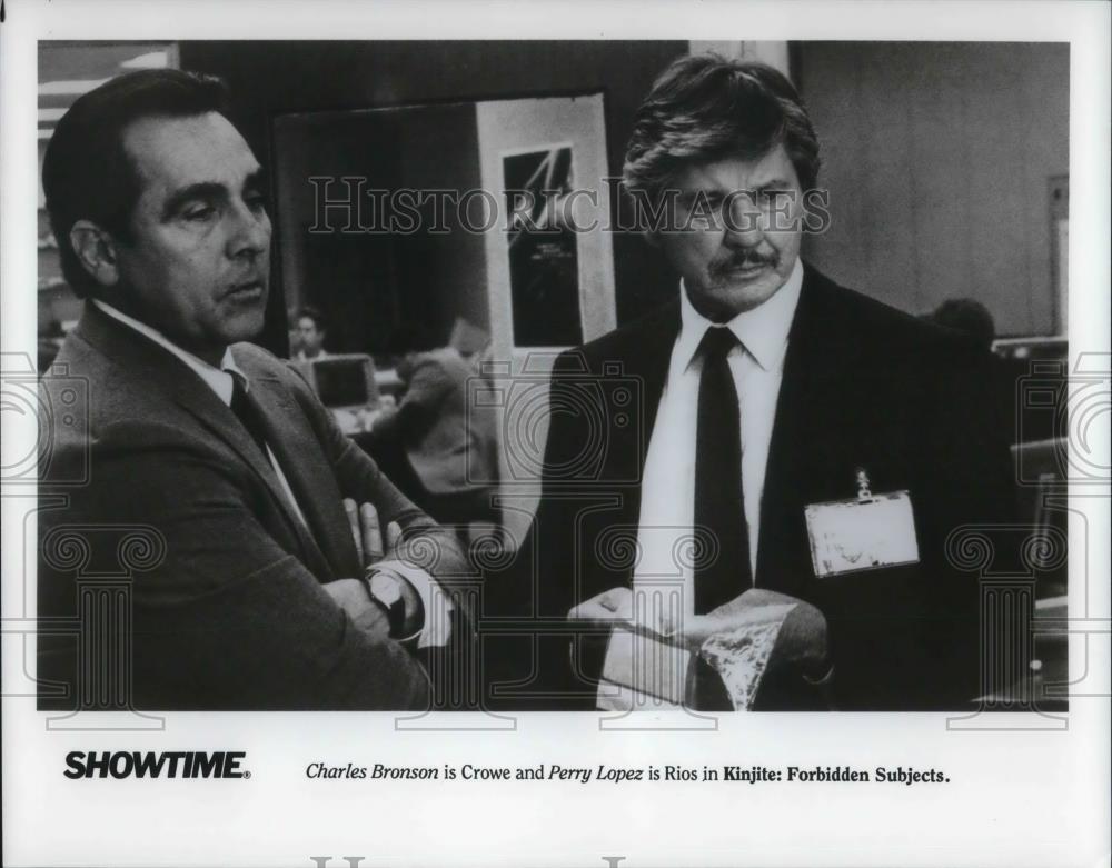 1990 Press Photo Charles Bronson Perry Lopes in Kinjite: Forbidden Subjects - Historic Images