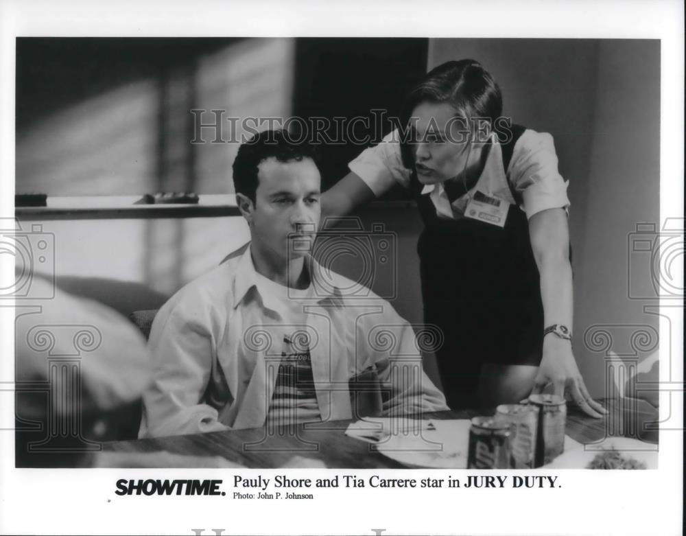 1996 Press Photo Pauly Shore and Tia Carrere in Jury Duty - cvp19331 - Historic Images