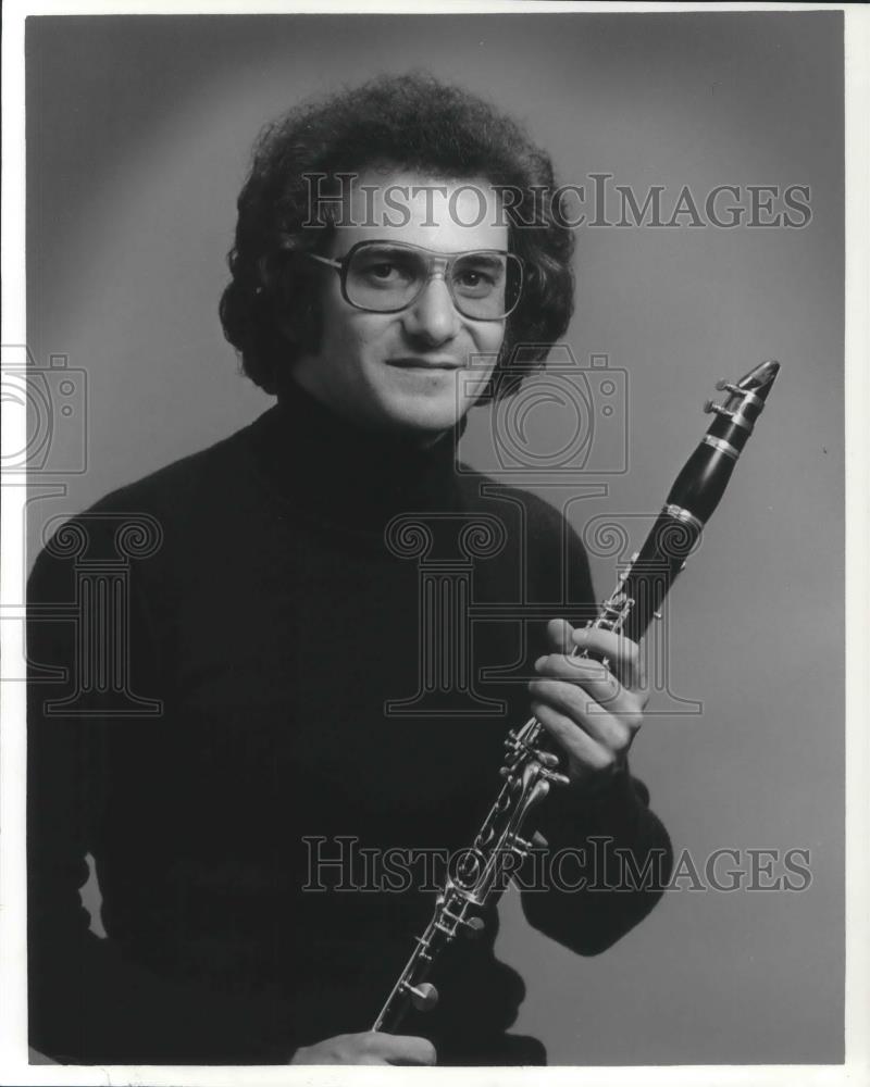 1988 Press Photo Franklin Cohen Clarinet Player Cleveland Orchestra - cvp04249 - Historic Images