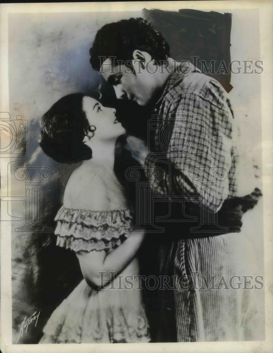 1961 Press Photo Janet Gaynor & Charles Ferrell in 32nd Oscar Awards - cvp12126 - Historic Images