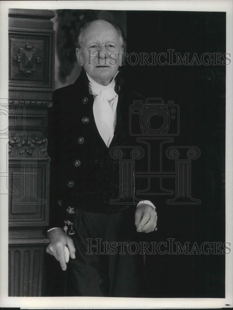 1978 Press Photo Sir John Gielgud stars in Les Miserables - cvp14475 - Historic Images