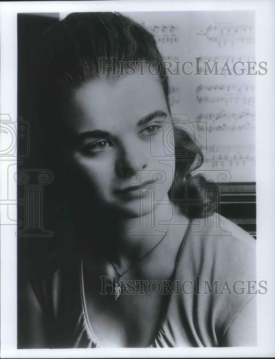 1980 Press Photo Lydia Artymiw Classical Concert Pianist - cvp08570 - Historic Images