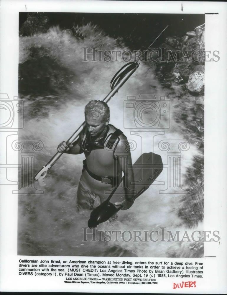 1988 Press Photo John Ernst Free-Diving Dive Champion - cvp05947 - Historic Images
