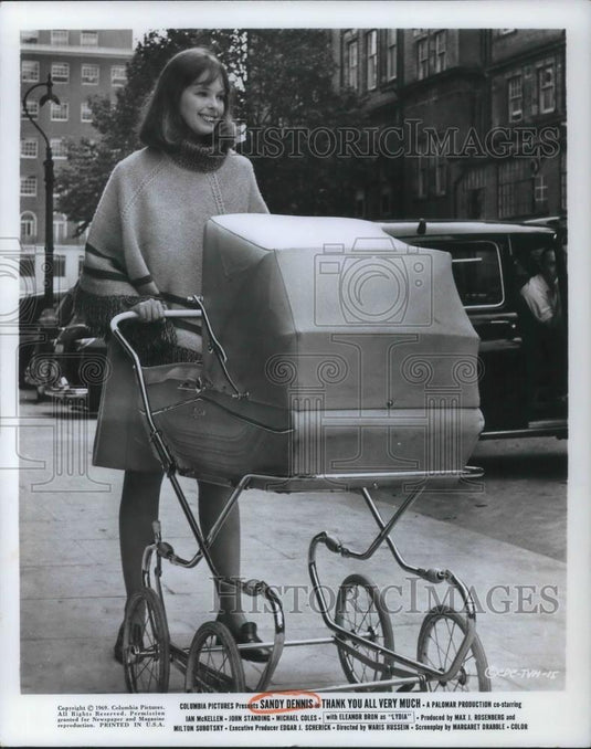 1970 Press Photo Sandy Dennis in Thank You All Very Much - cvp04164 - Historic Images