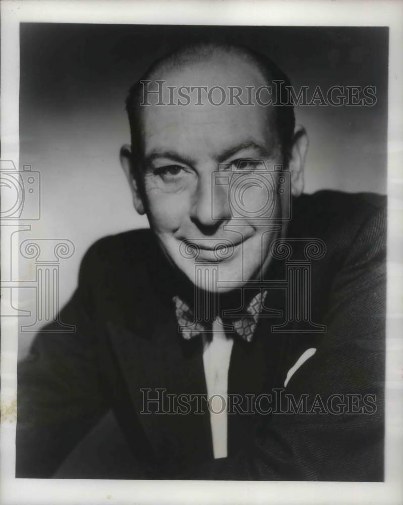 1950 Press Photo Sir Cedric Harwicke costars in The Passing of the Third Floor - Historic Images