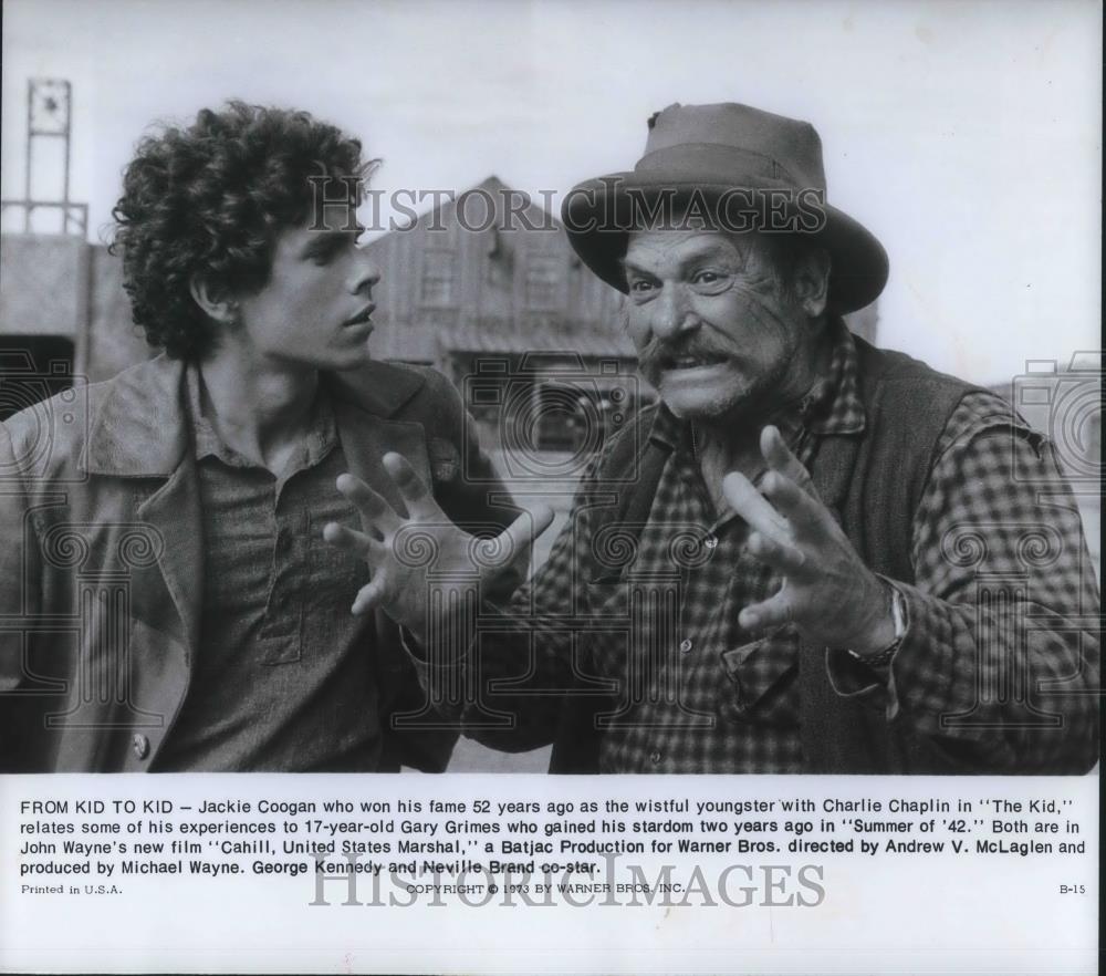 1973 Press Photo Jackie Coogan and Gary Grimes in Cahill, United States Marshall - Historic Images