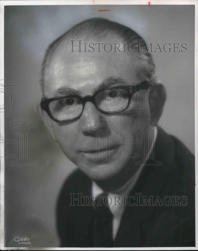 1962 Press Photo Sidney Andorn WGAR Open Forum Program - cvp05538 - Historic Images
