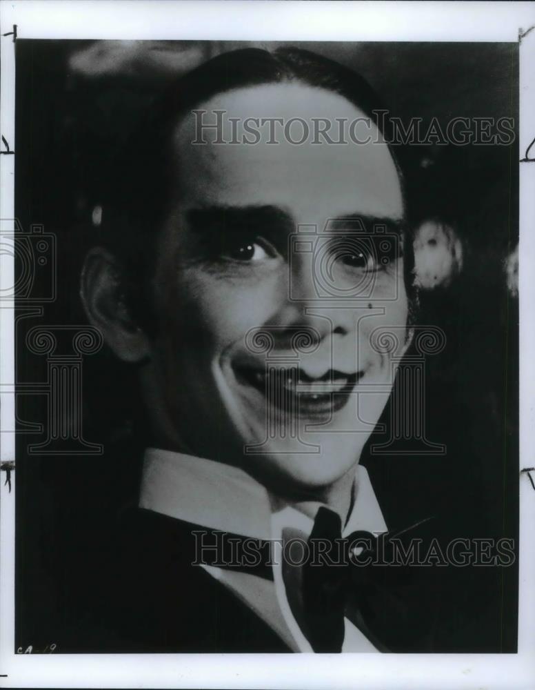 1987 Press Photo Joel Grey in Cabaret - cvp18024 - Historic Images