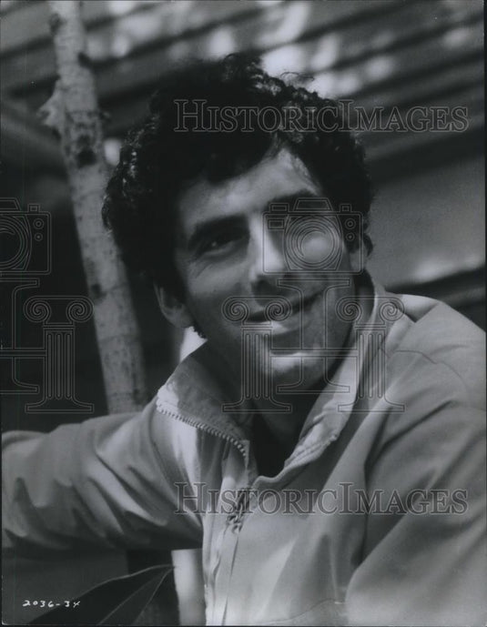 1971 Press Photo Elliott Gould stars in I Love My Wife movie film - cvp13439 - Historic Images