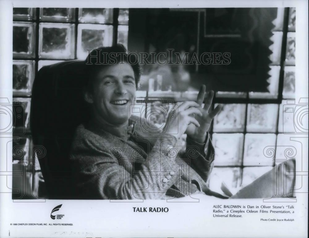 1989 Press Photo Alec Baldwin as Dan in Talk Radio - cvp12337 - Historic Images