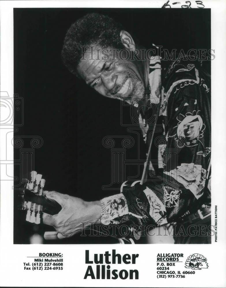 1994 Press Photo Luther Allison Blues Guitarist Musician Singer - cvp08073 - Historic Images