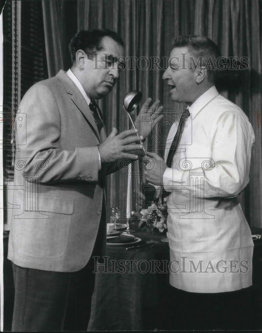 1966 Press Photo George Gobel & Phil Foster in The Odd Couple - Historic Images