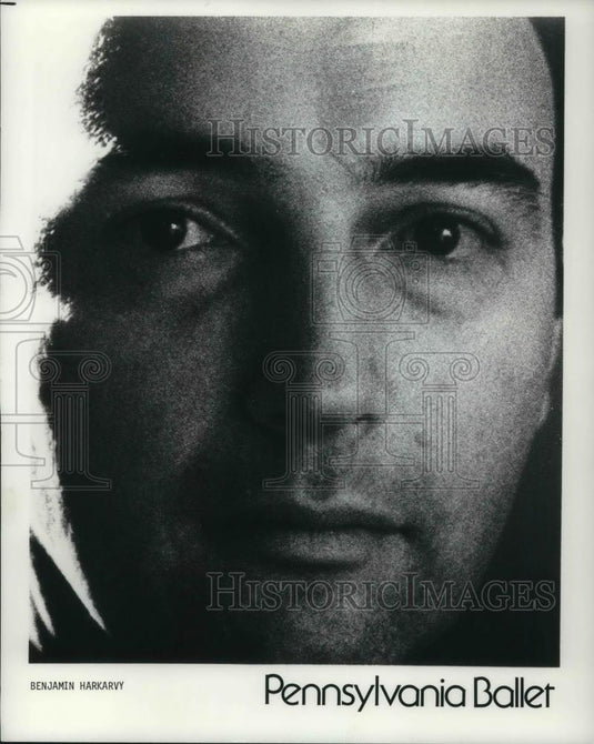 1974 Press Photo Benjamin Harkarvy American dance teacher, choreographer - Historic Images