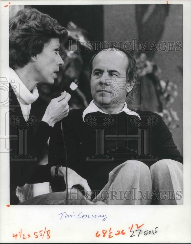 1977 Press Photo Tim Conway & Carol Burnett - cvp01875 - Historic Images