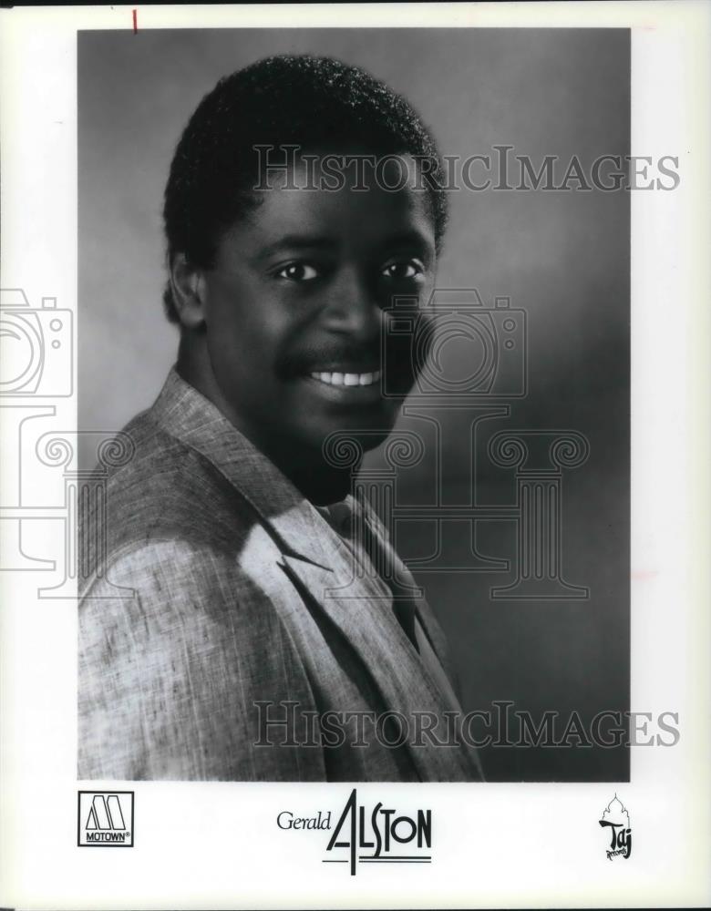 1988 Press Photo Gerald Alston R&B Singer and Lead Singer of The Manhattans - Historic Images