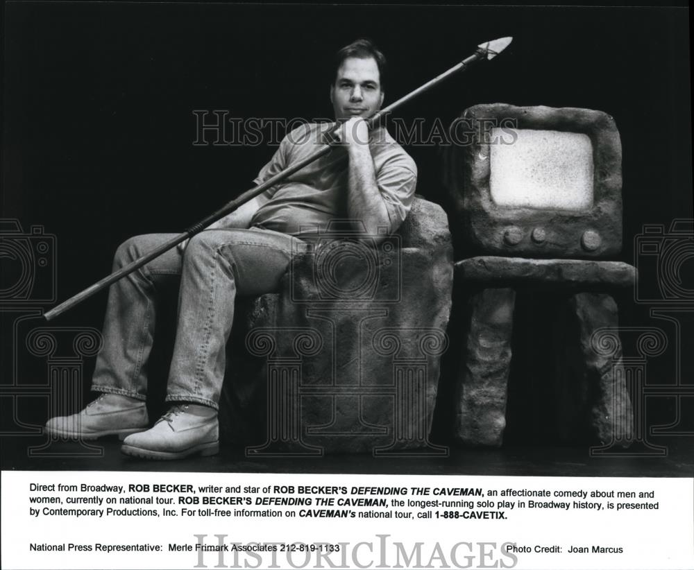 1991 Press Photo Rob Becker in Rob Becker&#39;s Defending the Caveman - cvp00662 - Historic Images
