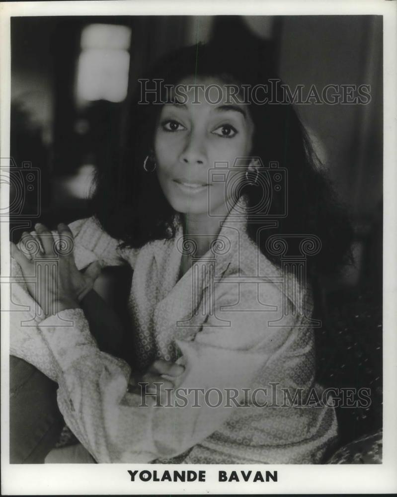 1977 Press Photo Yolande Bavan Singer Actress - cvp05322 - Historic Images