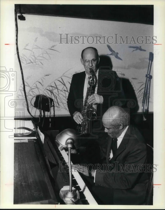 1981 Press Photo Biz Grove - cvp17480 - Historic Images