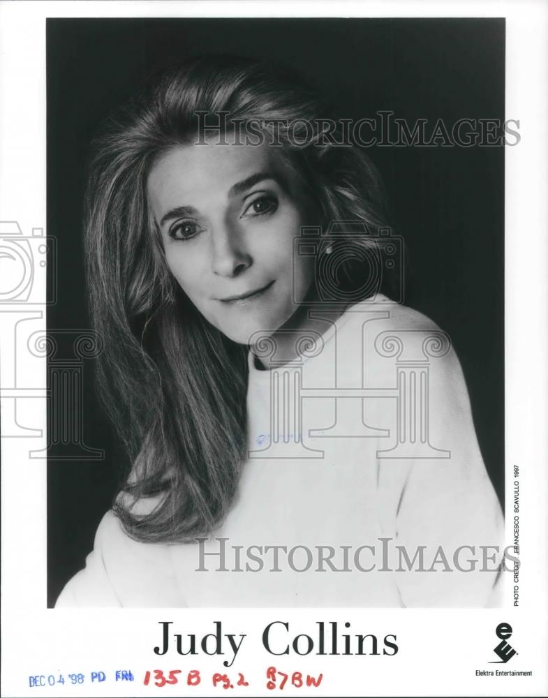 1998 Press Photo Judy Collins Folk Rock Singer Songwriter Musician - cvp02513 - Historic Images