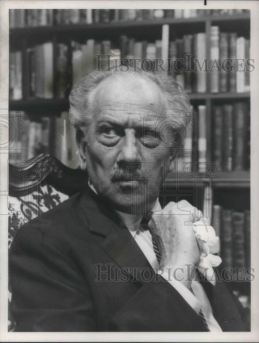 1968 Press Photo Melvyn Douglas in Companions in Nightmare - cvp03813 - Historic Images