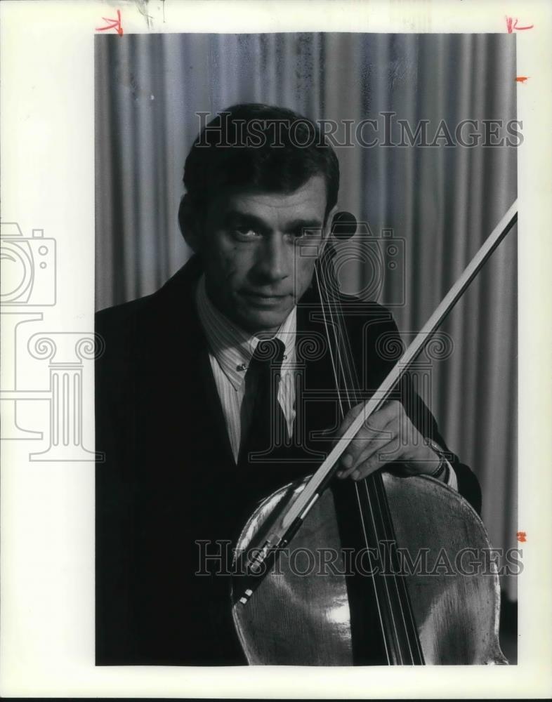 1985 Press Photo Alan Harris Cleveland Institute Of Music - cvp16173 - Historic Images