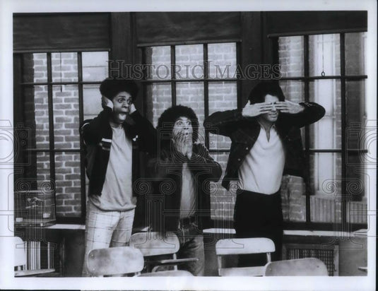 1978 Press Photo John Travolta, Robert Hegyes on Welcome Back Kotter - cvp19930 - Historic Images