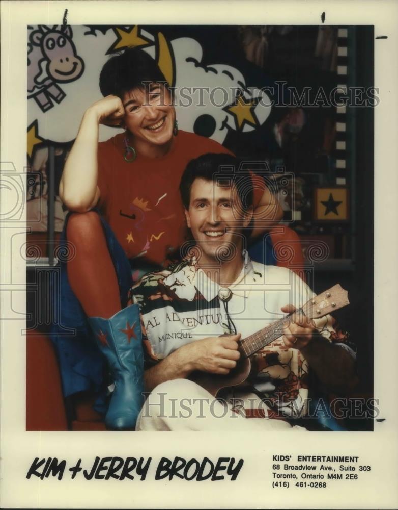 1989 Press Photo Kim and Jerry Brodey Kids Entertainers - cvp05451 - Historic Images
