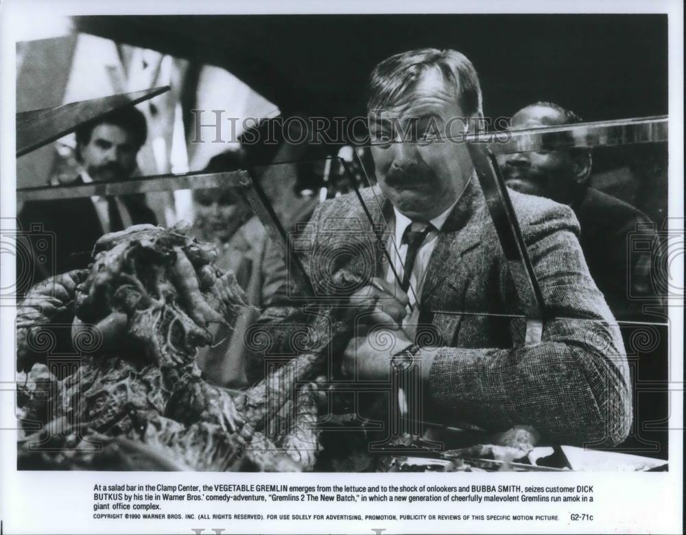 1991 Press Photo Bubba Smith and Dick Butkis in Gremlins 2 The New Batch - Historic Images