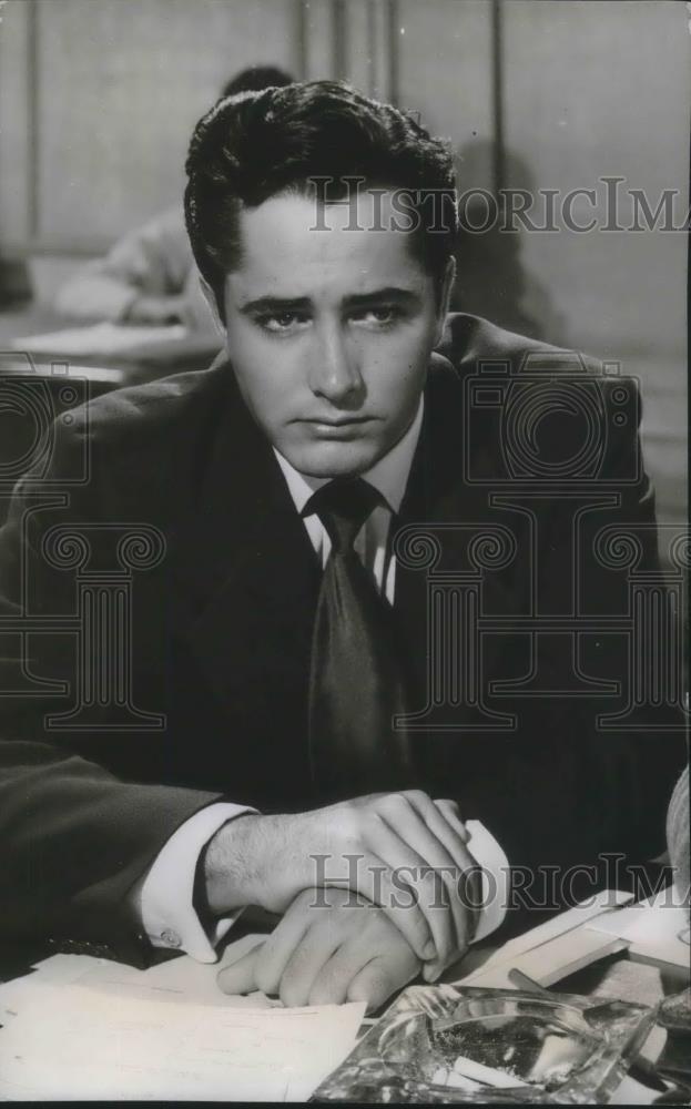 1949 Press Photo John Derek Actor Director Producer Screenwriter - cvp03343 - Historic Images