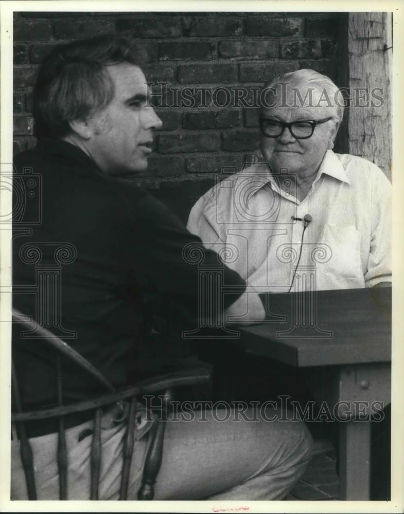 1983 Press Photo James Cagney & Tom Snyder - cvp07956 - Historic Images