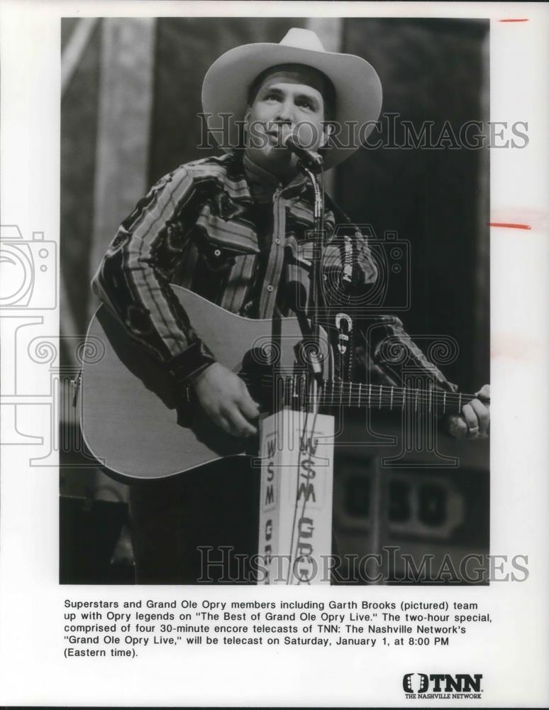 1993 Press Photo Garth Brooks Country Music Singer on Grand Ole Opry Live - Historic Images