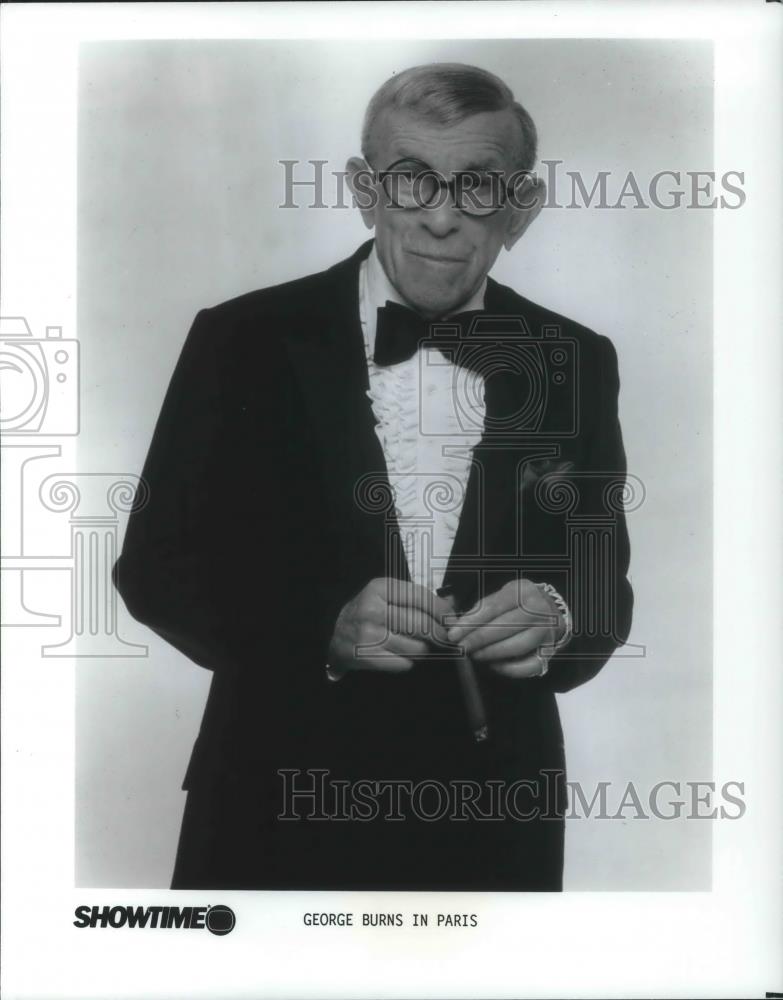 Press Photo George Burns Actor Comedian Entertainer in Paris - cvp09348 - Historic Images